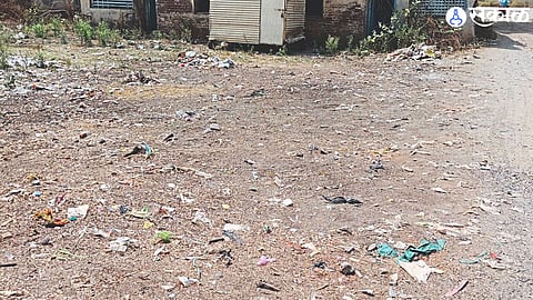 Panchayat Samiti Staff Colony area cleared by garbage collection.