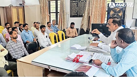 Provincial Officer Babasaheb Gardhove while imparting training to Sub Inspectors.