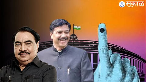 Eknath Khadse,  Pramod Mahajan 