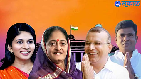 Raksha Khadse, Smita Wagh, Shriram Patil, Karan Pawar