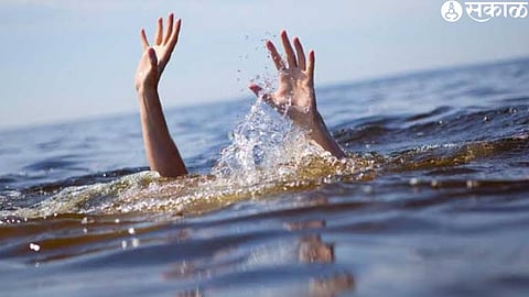 drowning  