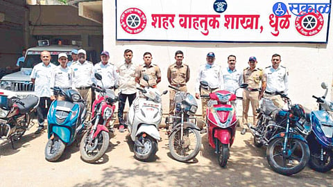 Deputy Superintendent of Police S. Rishikesh Reddy, Assistant Police Inspector of Traffic Branch Bhushan Kote and team.