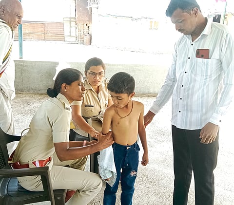 कुसेगावमध्ये मुलावर 
वन्यप्राण्याचा हल्ला