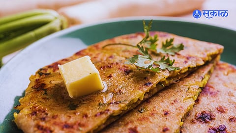 Poha Paratha Recipe