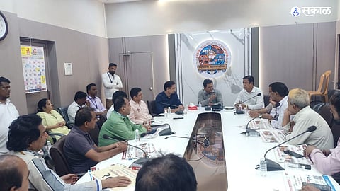 ulhasnagar corporation businessman meeting vote awareness