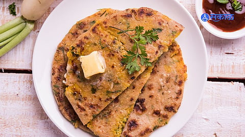 Momos Paratha