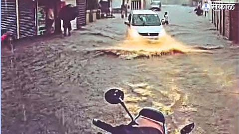 Water overflows in Rana Pratap Chowk here Ozar 
