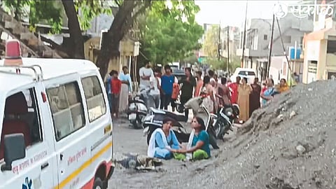 The family of the deceased wailing at the spot