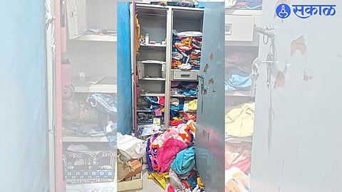 Hand Sanitized Cupboards in Kailasnagar.