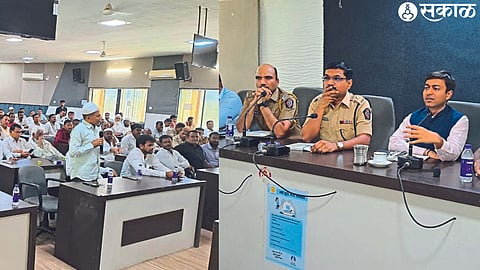 Shawwal Ansari speaking at a meeting held at the collector's office on the occasion of Eid. Abhinav Goyal, Srikanth Dhiware, Kishore Kale, Hrishikesh Reddy and others in the second picture.