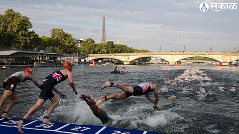 paris seine water quality risk for marathon swimming triathlon revealed in test