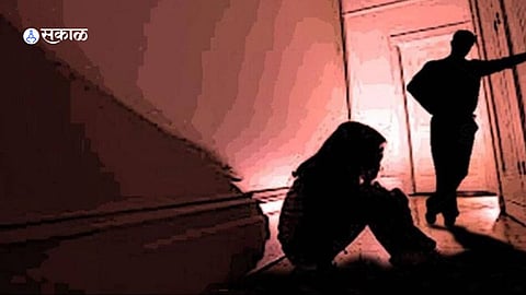 Breach of Trust: Police Sub-Inspector Booked for Rape and Fraud