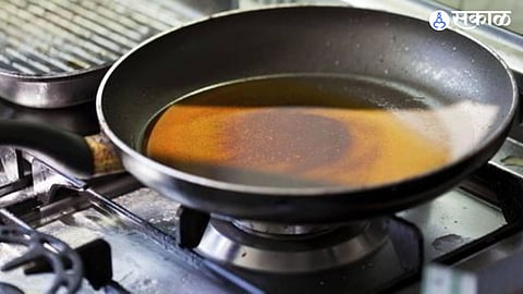 Kitchen hack how to clean cooking oil after frying 