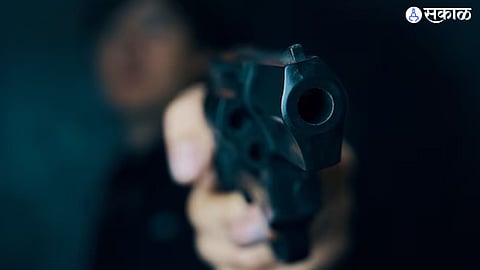 Pistol