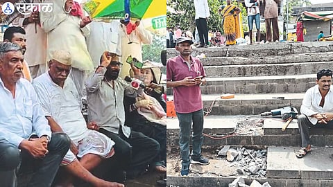 Officials of various parties and organizations participating in the ongoing Thiya agitation at Godaghat on Saturday.