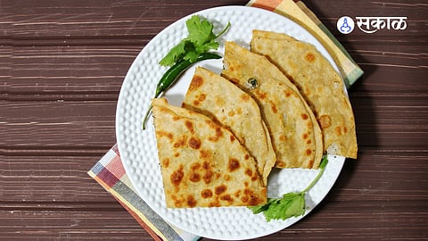 Aloo Bhujia Paratha Recipe 