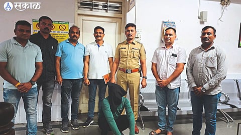 The local crime branch team with the suspects.