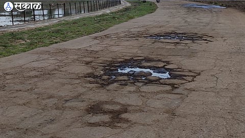 Jalgaon Road Damage