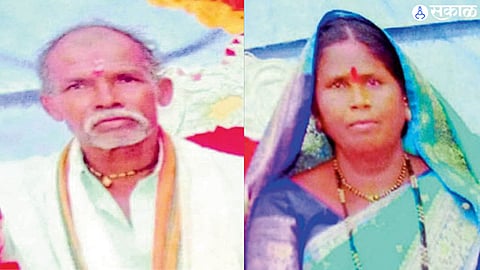 husband lost his life while saving wife in malkapur flood Incident Hingna Kazi