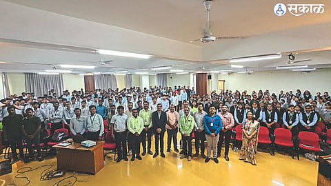 With the attendees at the workshop held on Friday at K. K. Wagh Agricultural College Dr. S. M. Hadole, Dr. V. M. Shevlikar