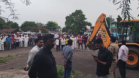 liquor shops in Pachod