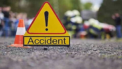 Mumbai Accident : मुंबईत पुन्हा हिट अँड रन! मच्छी आणण्यासाठी गेलेल्या कोळी दाम्पत्याला उडवले