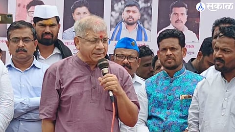 prakash ambedkar over ask political leaders about maratha obc reservation case