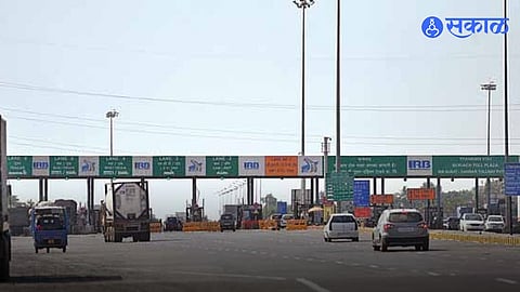 Dahisar Toll Plaza