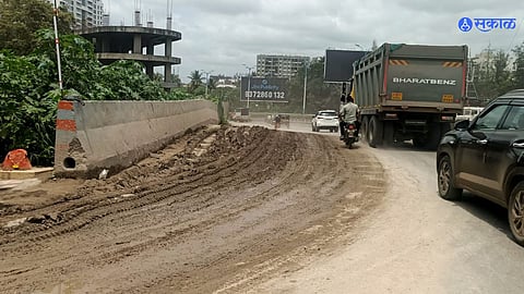 Pune News: सिंहगड रस्त्यावर धुळीचे साम्राज्य, वाहनचालकांसह नागरिक हैराण