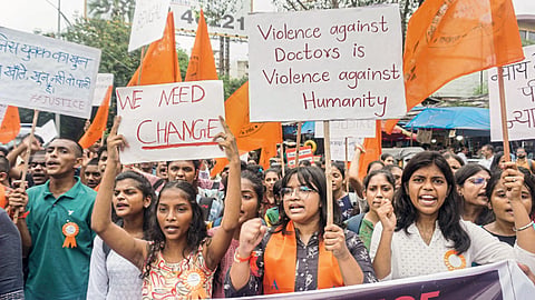 agitation for calcutta doctor rape and murder