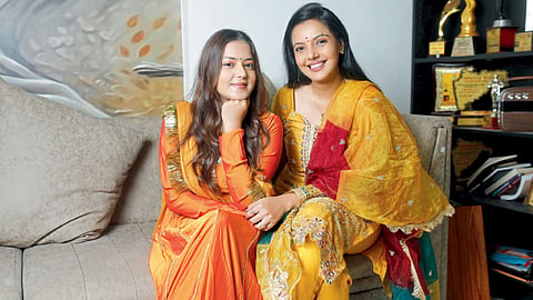 actress monalisa bagal and actress ashwini bagal sisters