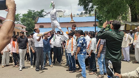 mahayuti government Execution of symbolic statue in sangrampur