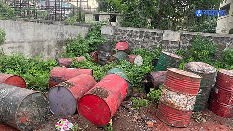 Beed: बनावट ग्रीस असलेल्या घरावर छापा टाकून ७ लाखांचा मुद्देमाल जप्त, एकास अटक 

