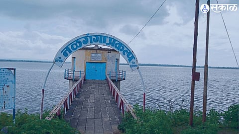 Nalganga Dam Water Storage
