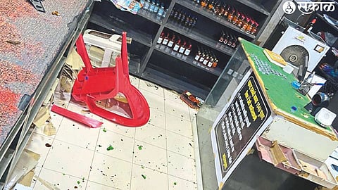 The condition of the beer-bar after the robbery.