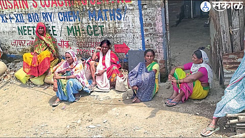 Migrant Workers 