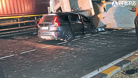 Two vehicles collided with third while taking a U-turn on Wardha Road 1 killed 1 injured politics 