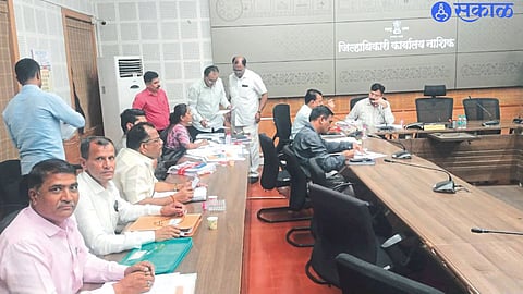 The Corruption Eradication Committee meeting was held at the Collector's office on Monday