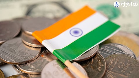 जिल्ह्यातील बँकांमध्ये नोटा उपलब्ध नसल्याने पर्याय म्हणून नाणे उपलब्ध करून देण्यात यावेत अशी मागणी करण्यात आली. 