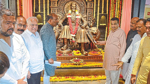 Minister Nitin Gadkari 