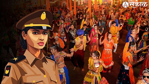 Dandiya Women Police Watch