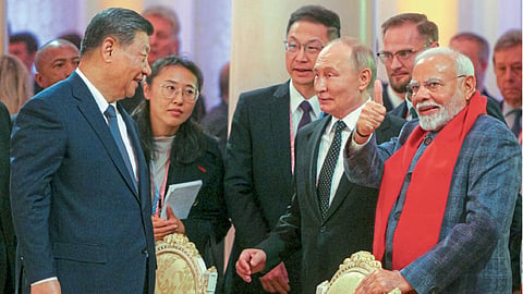 narendra Modi and shi Jinping