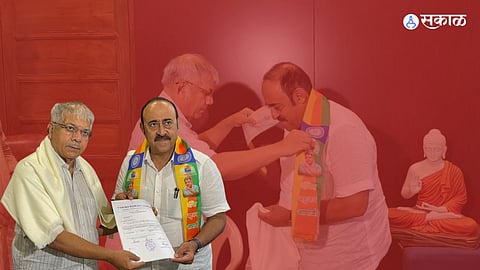 Anees Ahmed  With Prakash Ambedkar