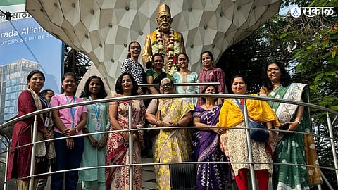 Karve College Dhondo Keshav Karve on His Punyatithi  