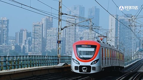 Navi Mumbai Metro:  सिग्नल यंत्रणेत बिघाड मेट्रो सेवा बंद,  प्रवाशांची तारांबळ