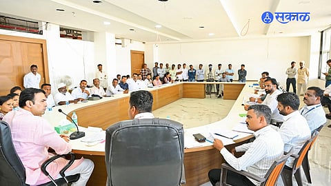 Atul Bhosale : मलकापूरचा विकास सर्वांसोबत करणार; आमदार डॉ. अतुल भोसले; पालिकेच्‍या आढावा बैठकीत ग्‍वाही