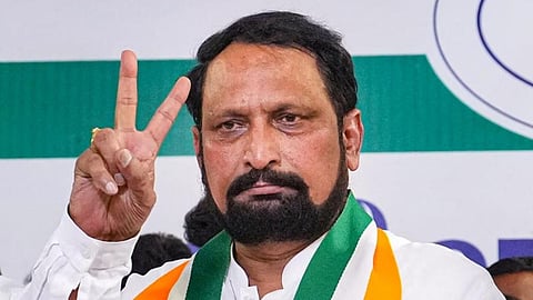 MLA Laxman Savadi 