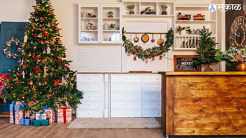 Christmas Decoration: 