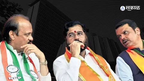 
Devendra Fadnavis: वजनदार मंत्र्याचा भार झाला कमी; शिंदे आणि दादांचा दबदबा कायम! 