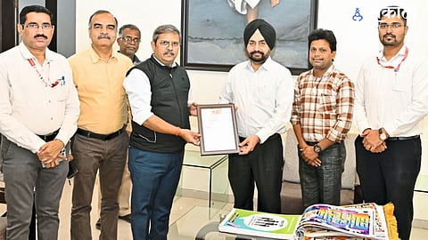Ahilyanagar SWEEP committee work is guiding for the nation Commissioner Sukhvinder Sandhu District Collector honored 
